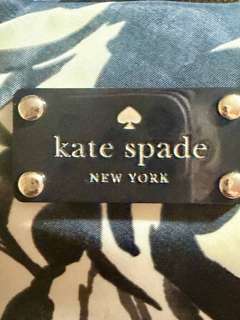Kate Spade Roseland Stevie Floral Bag Storybook Lining EUC - Picture 4 of 14
